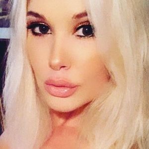 Meet your Posher, Britny